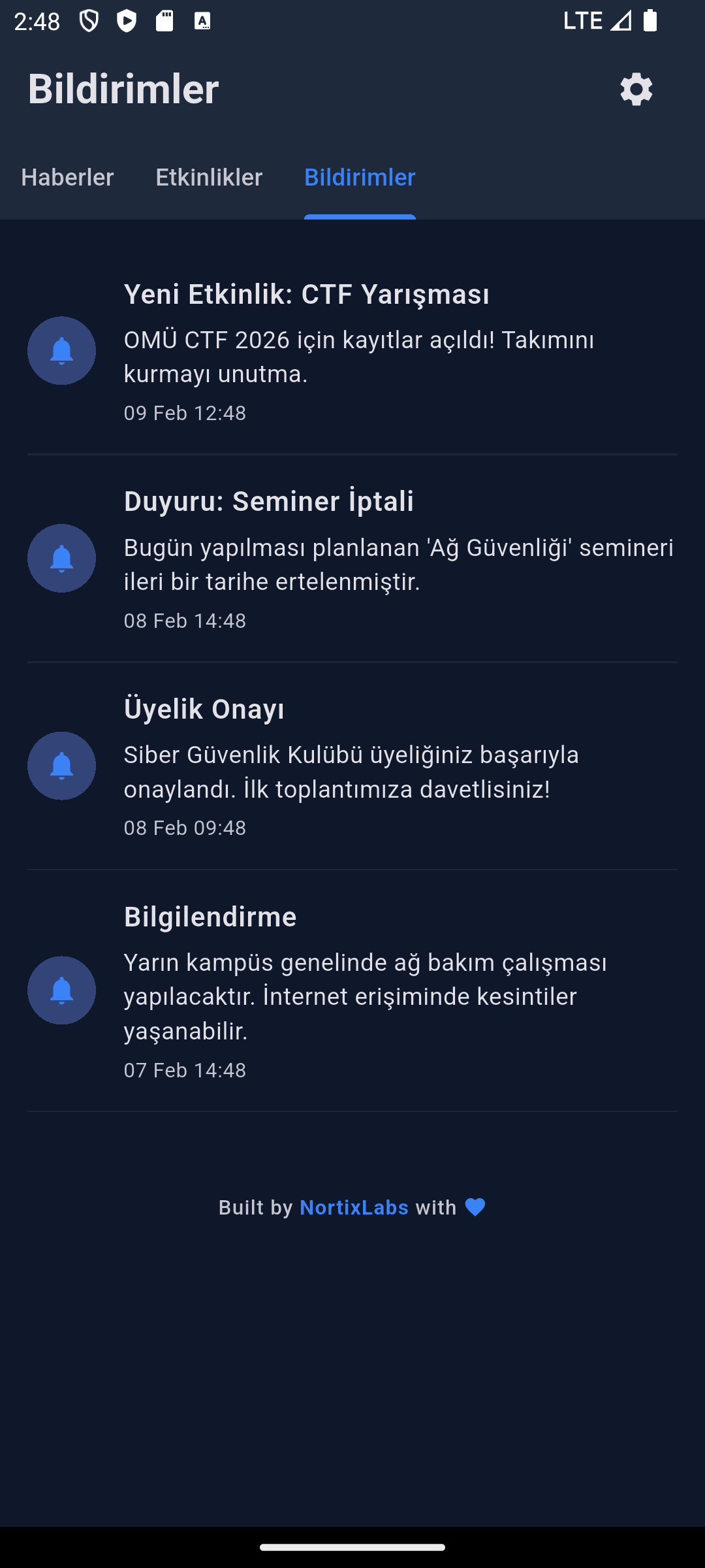 AkademiZ notifications screen